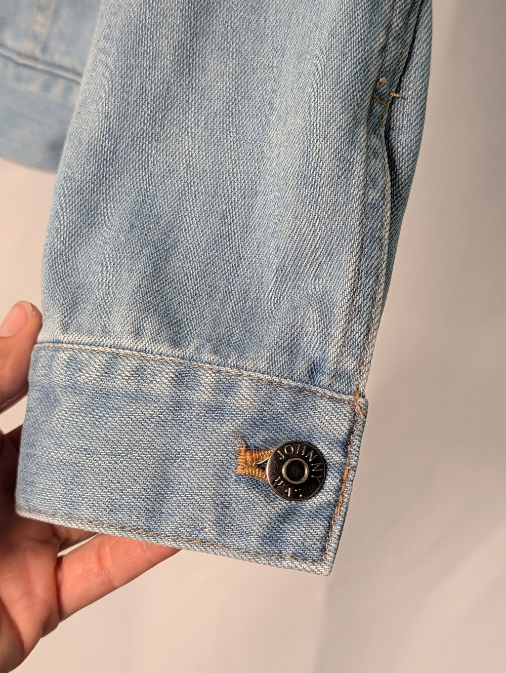 Johnny Was Light Blue Denim Jacket with Multicolor Floral Embroidery Size Small - Picture 6 of 12